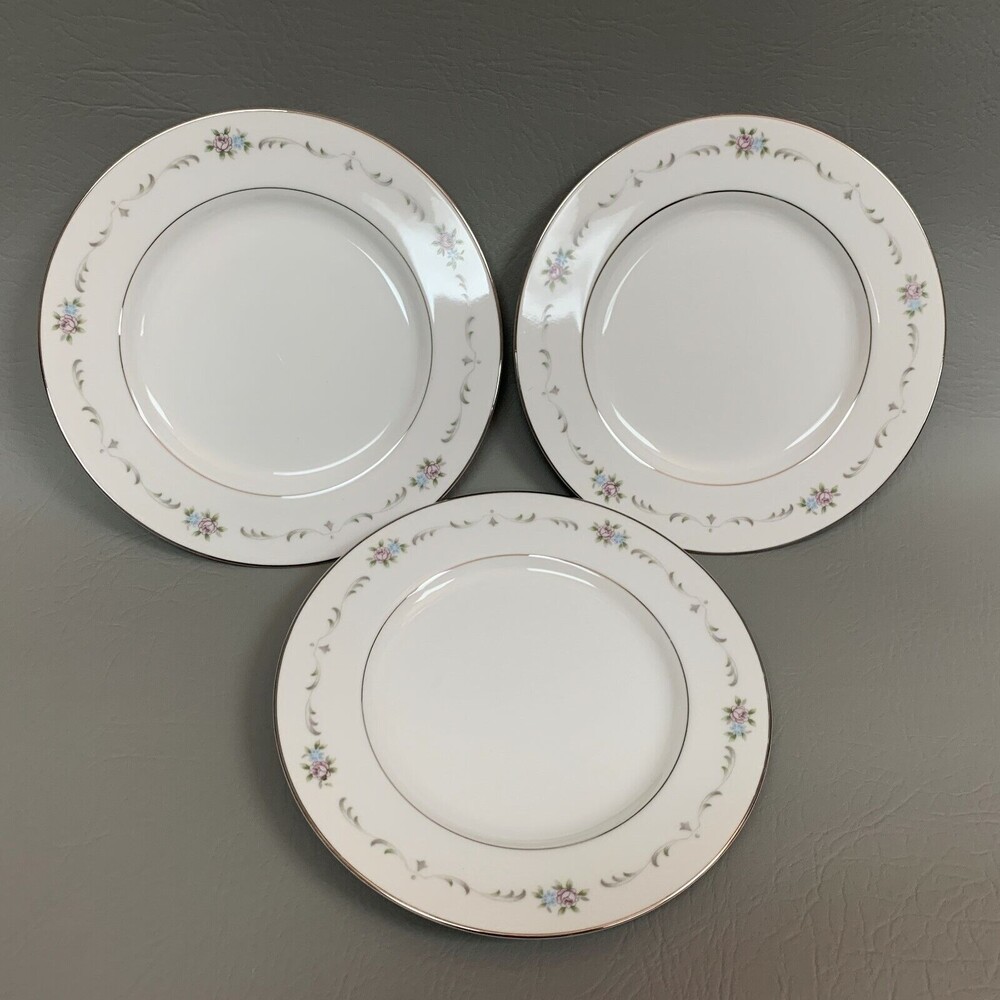 Wyndham Valencia Salad Plates 364 Fine China‎ Made in Japan 7 3/4 Lot of 3